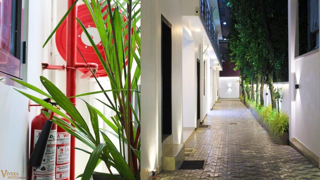 Viveka Hotel Colombo Kalubowila West Exterior photo